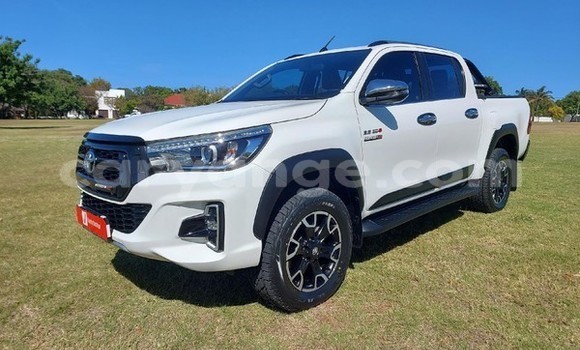 Buy Used Toyota Hilux White Car in Windhoek in Namibia Buy Used Toyota Hilux White Car in Windhoek in Namibia