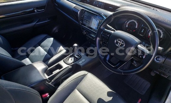 Buy Used Toyota Hilux White Car in Windhoek in Namibia Buy Used Toyota Hilux White Car in Windhoek in Namibia