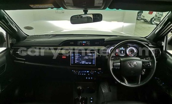 Buy Used Toyota Hilux White Car in Windhoek in Namibia Buy Used Toyota Hilux White Car in Windhoek in Namibia
