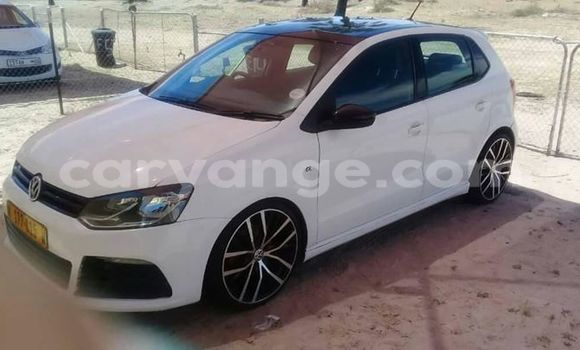 Acheter Occasion Voiture Volkswagen Polo Blanc à Windhoek, Namibie Acheter Occasion Voiture Volkswagen Polo Blanc à Windhoek, Namibie