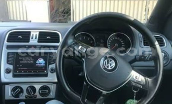 Acheter Occasion Voiture Volkswagen Polo Blanc à Windhoek, Namibie Acheter Occasion Voiture Volkswagen Polo Blanc à Windhoek, Namibie