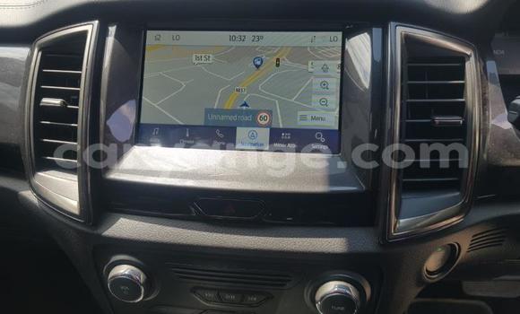 Acheter Occasion Voiture Ford Everest Gris à Karasburg, Karas Acheter Occasion Voiture Ford Everest Gris à Karasburg, Karas