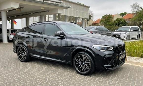 Acheter Occasion Voiture BMW X6 M Noir à Karasburg, Karas