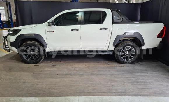 Acheter Occasion Voiture Toyota Hilux Blanc à Karasburg, Karas Acheter Occasion Voiture Toyota Hilux Blanc à Karasburg, Karas