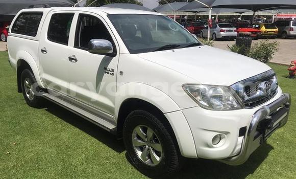 Acheter Occasion Voiture Toyota Hilux Blanc à Arandis, Kunene Acheter Occasion Voiture Toyota Hilux Blanc à Arandis, Kunene