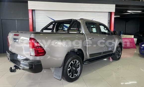 Acheter Occasion Voiture Toyota Hilux Gris à Windhoek, Namibie Acheter Occasion Voiture Toyota Hilux Gris à Windhoek, Namibie