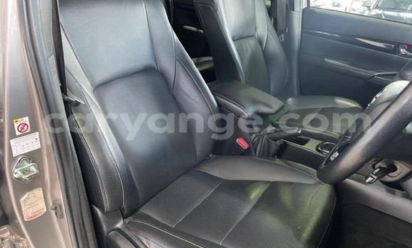 Acheter Occasion Voiture Toyota Hilux Gris à Windhoek, Namibie Acheter Occasion Voiture Toyota Hilux Gris à Windhoek, Namibie