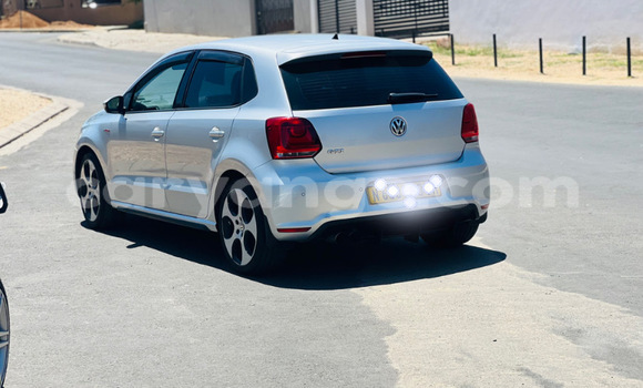 Acheter Occasion Voiture Volkswagen Polo Gris à Windhoek, Namibie Acheter Occasion Voiture Volkswagen Polo Gris à Windhoek, Namibie