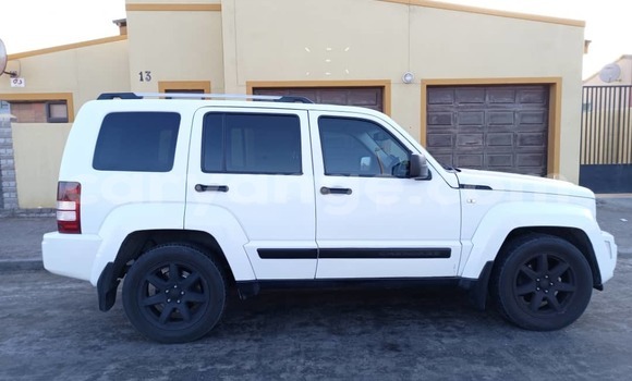 Buy Used Jeep Cherokee White Car in Walvis Bay in Namibia