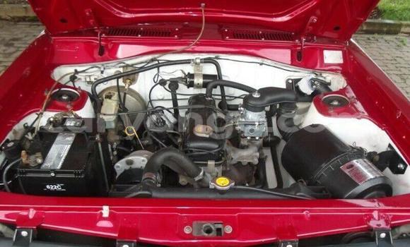 Acheter Occasion Voiture Nissan 100NX Rouge à Windhoek, Namibie Acheter Occasion Voiture Nissan 100NX Rouge à Windhoek, Namibie