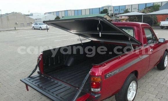 Acheter Occasion Voiture Nissan 100NX Rouge à Windhoek, Namibie Acheter Occasion Voiture Nissan 100NX Rouge à Windhoek, Namibie