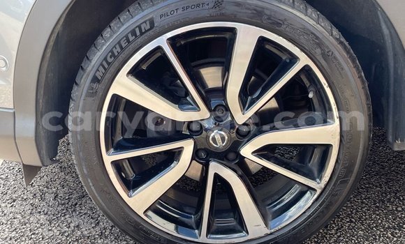 Acheter Occasion Voiture Nissan Qashqai+2 Autre à Windhoek, Namibie Acheter Occasion Voiture Nissan Qashqai+2 Autre à Windhoek, Namibie