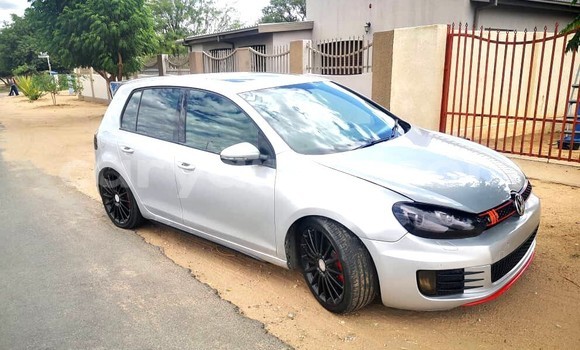 Acheter Occasion Voiture Volkswagen Golf GTI Gris à Windhoek, Namibie Acheter Occasion Voiture Volkswagen Golf GTI Gris à Windhoek, Namibie