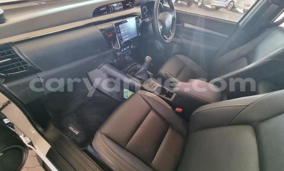 Acheter Occasion Voiture Toyota Hilux Blanc à Karasburg, Karas Acheter Occasion Voiture Toyota Hilux Blanc à Karasburg, Karas