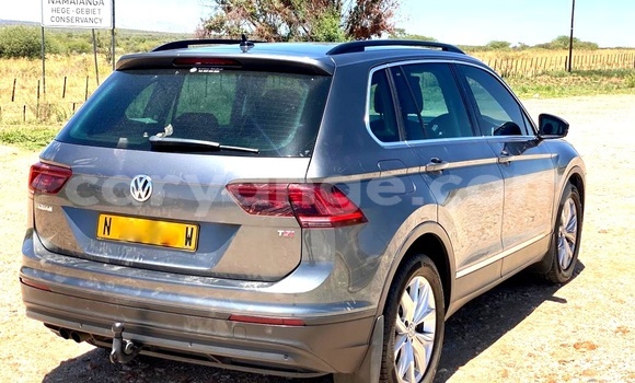 Acheter Occasion Voiture Volkswagen Tiguan Gris à Windhoek, Namibie Acheter Occasion Voiture Volkswagen Tiguan Gris à Windhoek, Namibie