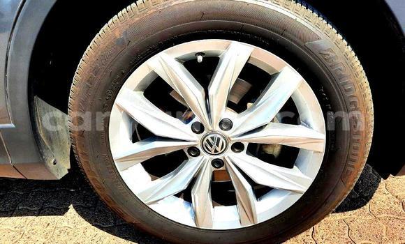 Acheter Occasion Voiture Volkswagen Tiguan Gris à Windhoek, Namibie Acheter Occasion Voiture Volkswagen Tiguan Gris à Windhoek, Namibie