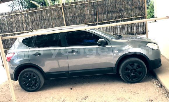 Acheter Occasion Voiture Nissan Qashqai+2 Gris à Windhoek, Namibie Acheter Occasion Voiture Nissan Qashqai+2 Gris à Windhoek, Namibie