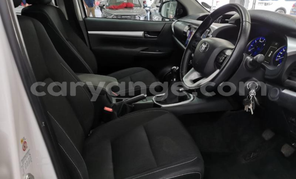 Buy Used Toyota Hilux White Car in Windhoek in Namibia Buy Used Toyota Hilux White Car in Windhoek in Namibia