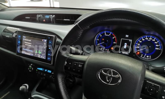 Buy Used Toyota Hilux White Car in Windhoek in Namibia Buy Used Toyota Hilux White Car in Windhoek in Namibia