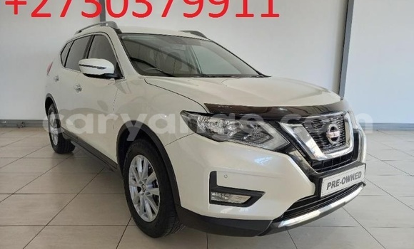 Buy Used Nissan X–Trail White Car in Windhoek in Namibia Buy Used Nissan X–Trail White Car in Windhoek in Namibia