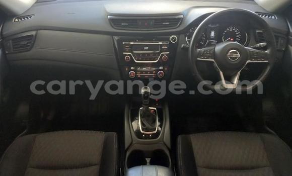 Acheter Occasion Voiture Nissan X–Trail Blanc à Windhoek, Namibie Acheter Occasion Voiture Nissan X–Trail Blanc à Windhoek, Namibie