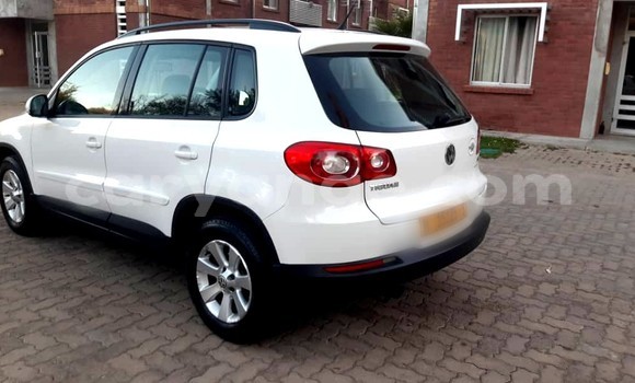 Acheter Occasion Voiture Volkswagen Tiguan Blanc à Windhoek, Namibie Acheter Occasion Voiture Volkswagen Tiguan Blanc à Windhoek, Namibie