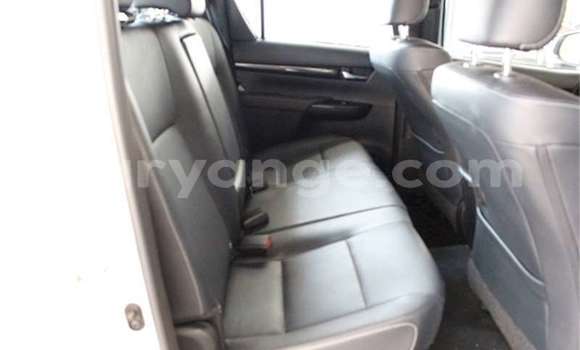 Buy Used Toyota Hilux White Car in Windhoek in Namibia Buy Used Toyota Hilux White Car in Windhoek in Namibia