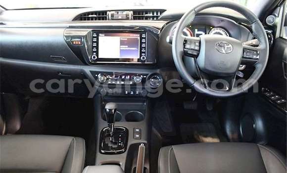 Buy Used Toyota Hilux White Car in Windhoek in Namibia Buy Used Toyota Hilux White Car in Windhoek in Namibia