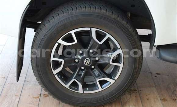 Buy Used Toyota Hilux White Car in Windhoek in Namibia Buy Used Toyota Hilux White Car in Windhoek in Namibia