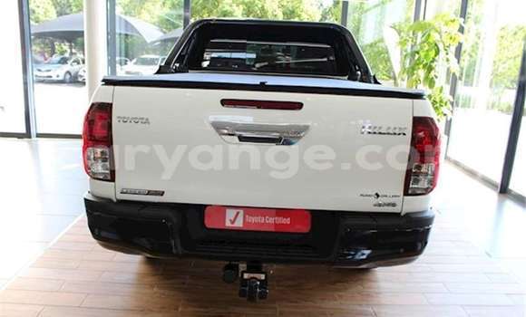 Buy Used Toyota Hilux White Car in Windhoek in Namibia Buy Used Toyota Hilux White Car in Windhoek in Namibia