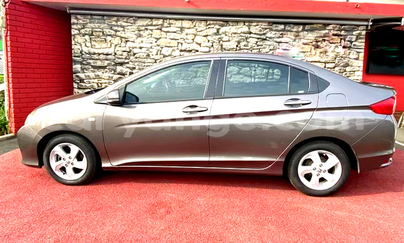 Acheter Occasion Voiture Honda Ballade Marron à Windhoek, Namibie Acheter Occasion Voiture Honda Ballade Marron à Windhoek, Namibie