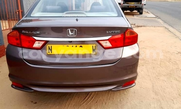 Acheter Occasion Voiture Honda Ballade Marron à Windhoek, Namibie Acheter Occasion Voiture Honda Ballade Marron à Windhoek, Namibie