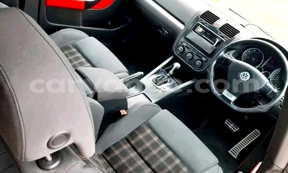 Acheter Occasion Voiture Volkswagen Golf GTI Rouge à Windhoek, Namibie Acheter Occasion Voiture Volkswagen Golf GTI Rouge à Windhoek, Namibie