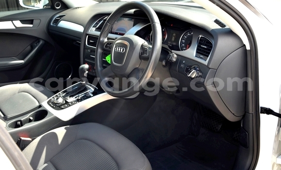 Acheter Occasion Voiture Audi A4 Blanc à Windhoek, Namibie Acheter Occasion Voiture Audi A4 Blanc à Windhoek, Namibie