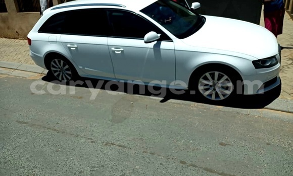 Acheter Occasion Voiture Audi A4 Blanc à Windhoek, Namibie Acheter Occasion Voiture Audi A4 Blanc à Windhoek, Namibie