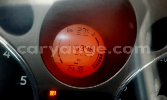 Acheter Occasion Voiture Nissan X–Trail Rouge à Windhoek, Namibie Acheter Occasion Voiture Nissan X–Trail Rouge à Windhoek, Namibie