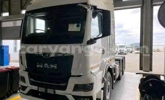 Buy Used Man M2000 White Truck in Windhoek in Namibia Buy Used Man M2000 White Truck in Windhoek in Namibia