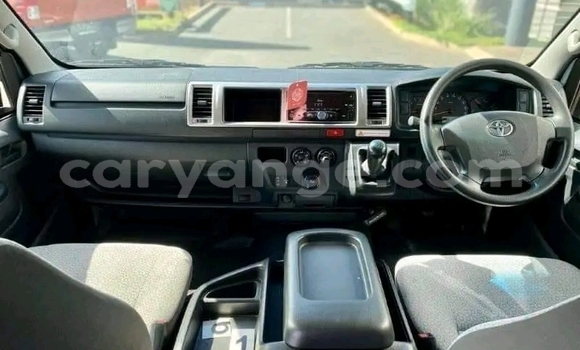 Buy Used Toyota Coaster White Car in Windhoek in Namibia Buy Used Toyota Coaster White Car in Windhoek in Namibia