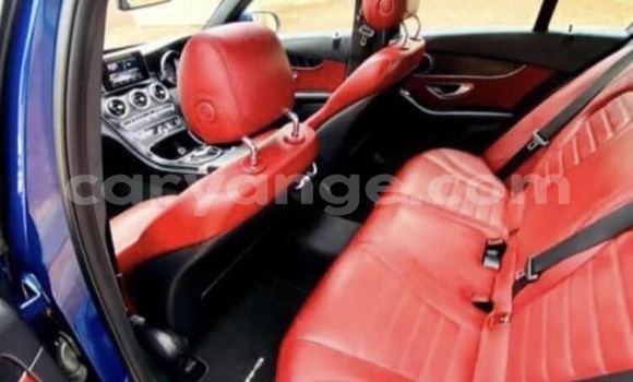 Acheter Occasion Voiture Mercedes-Benz C–Class Bleu à Windhoek, Namibie Acheter Occasion Voiture Mercedes-Benz C–Class Bleu à Windhoek, Namibie