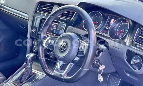 Acheter Occasion Voiture Volkswagen Golf Blanc à Windhoek, Namibie Acheter Occasion Voiture Volkswagen Golf Blanc à Windhoek, Namibie