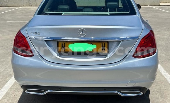 Acheter Occasion Voiture Mercedes-Benz C–Class Gris à Windhoek, Namibie Acheter Occasion Voiture Mercedes-Benz C–Class Gris à Windhoek, Namibie