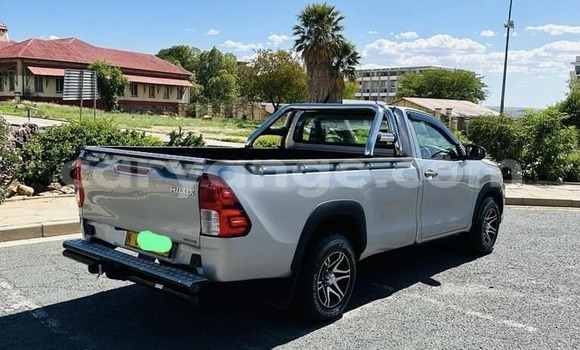 Acheter Occasion Voiture Toyota Hilux Gris à Windhoek, Namibie