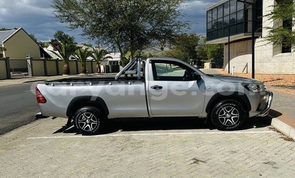 Acheter Occasion Voiture Toyota Hilux Gris à Windhoek, Namibie Acheter Occasion Voiture Toyota Hilux Gris à Windhoek, Namibie