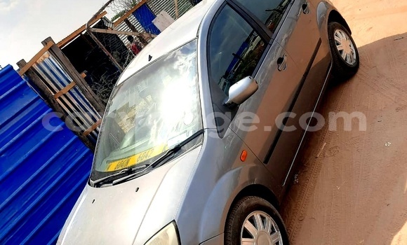 Acheter Occasion Voiture FORD MUSTANG Rouge à Windhoek, Namibie Acheter Occasion Voiture FORD MUSTANG Rouge à Windhoek, Namibie