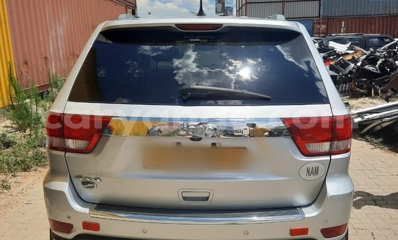 Acheter Occasion Voiture Jeep Grand Cherokee Gris à Windhoek, Namibie Acheter Occasion Voiture Jeep Grand Cherokee Gris à Windhoek, Namibie