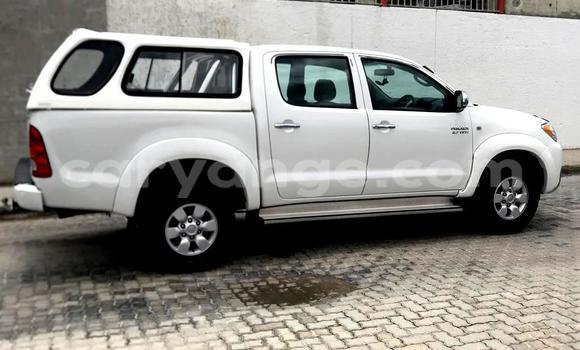 Acheter Occasion Voiture Toyota Hilux Blanc à Windhoek, Namibie Acheter Occasion Voiture Toyota Hilux Blanc à Windhoek, Namibie