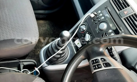 Acheter Occasion Voiture Suzuki Splash Marron à Windhoek, Namibie Acheter Occasion Voiture Suzuki Splash Marron à Windhoek, Namibie