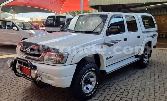 Buy Used Toyota Hilux White Car in Windhoek in Namibia