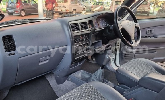 Buy Used Toyota Hilux White Car in Windhoek in Namibia Buy Used Toyota Hilux White Car in Windhoek in Namibia