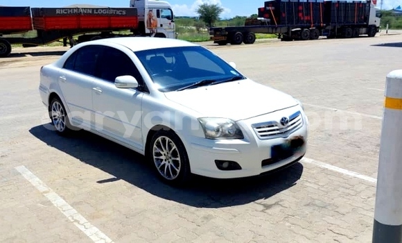 Acheter Occasion Voiture Toyota Avensis Blanc à Windhoek, Namibie Acheter Occasion Voiture Toyota Avensis Blanc à Windhoek, Namibie